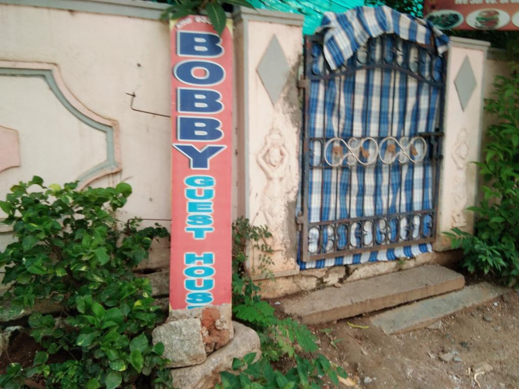 Bobby Guest House Hampi Exteriör bild